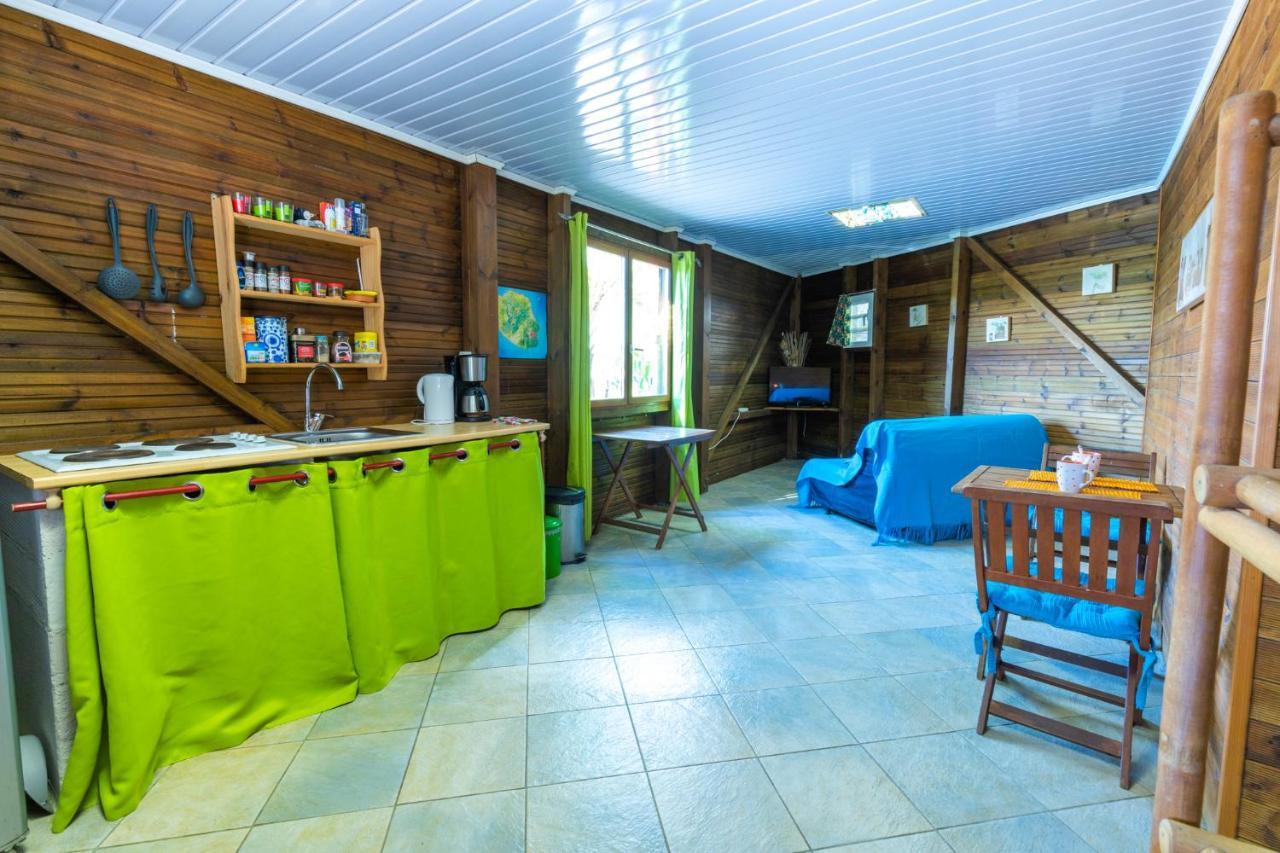 Hotel Chez Seb&Klo à Desbassyns Extérieur photo